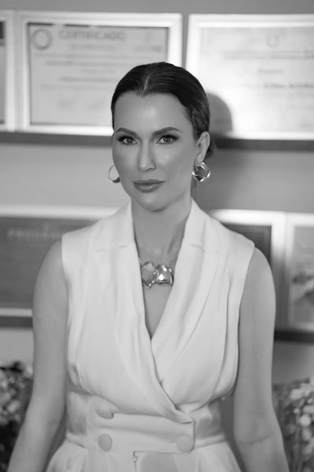 Dra. Ana Karla Pereira, retrato em preto e branco
